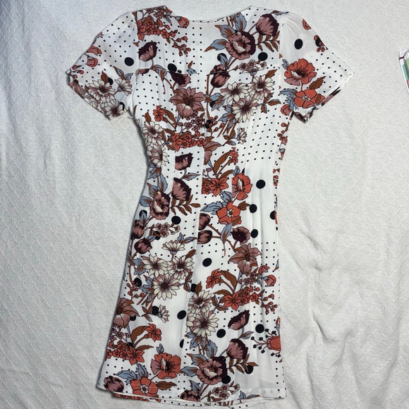 EUC Anthropologie Maeve Aubrey floral/polka dots cream, rose, and brown. Size 8 - Picture 5 of 11